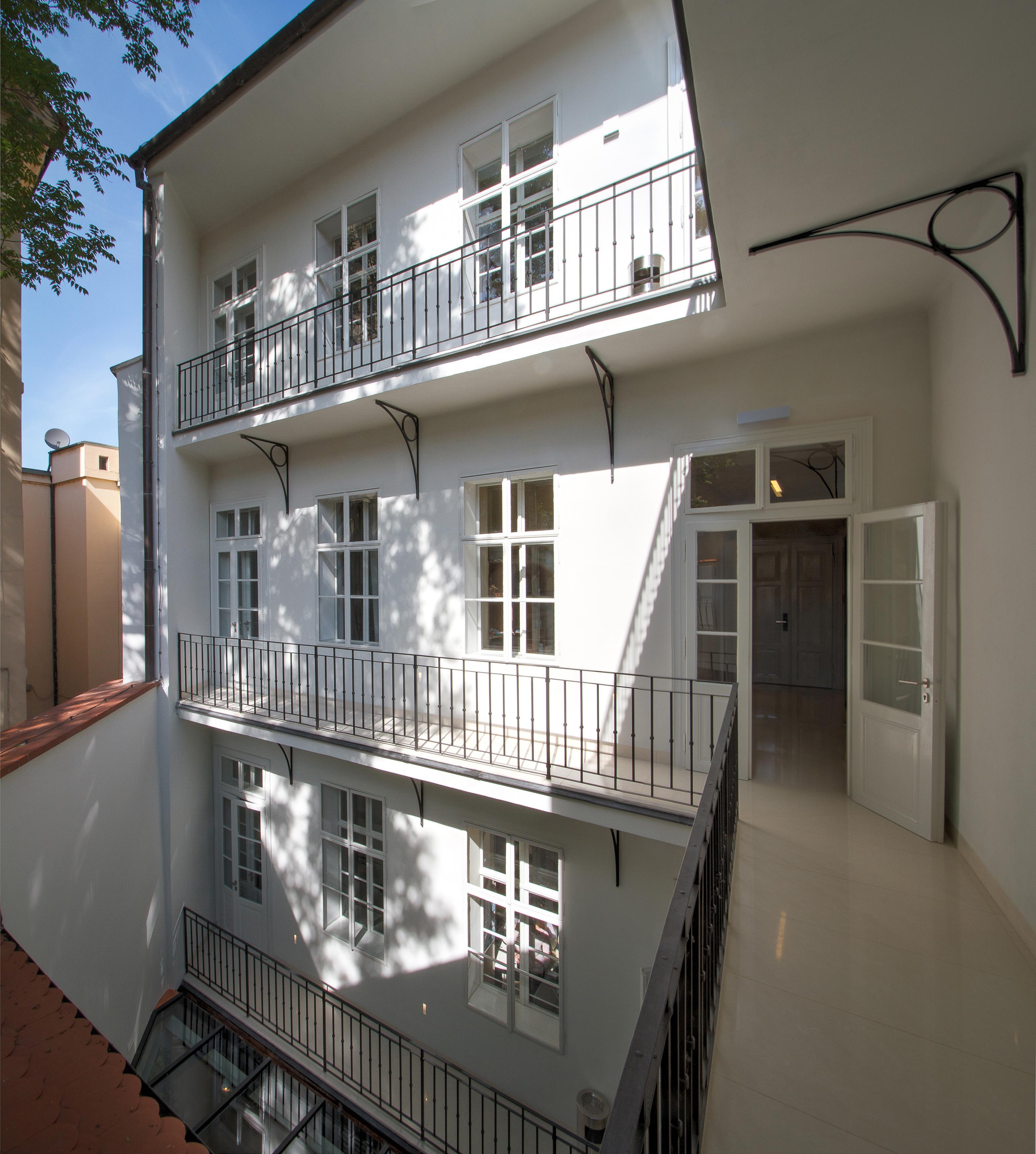 Bishop's House Praga